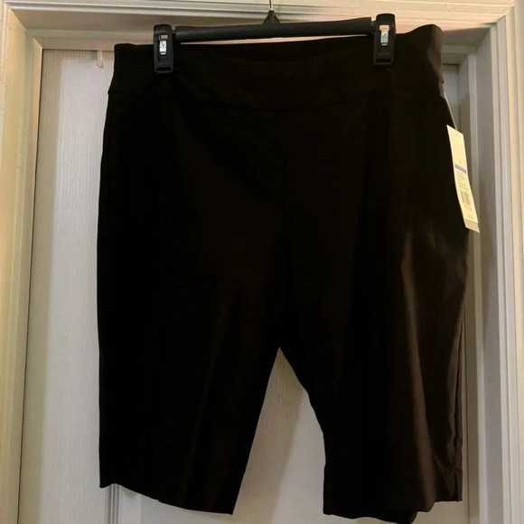 New Directions Smoothing Control Tummy Panel Bermuda Shorts - Picture 1 of 7